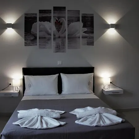 Bratou Aqua Sleeps 4 With Garden